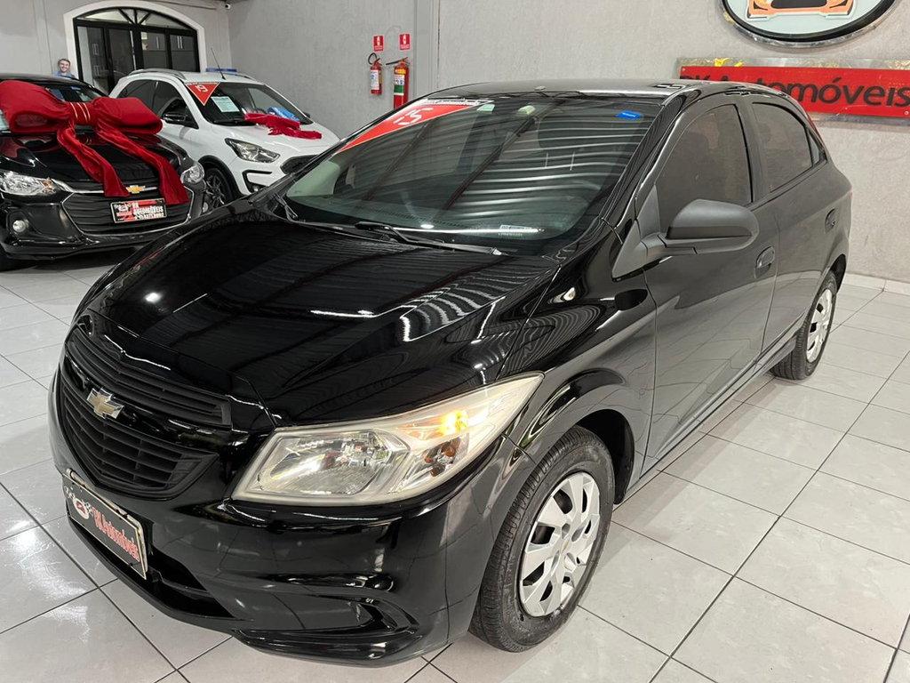 Chevrolet Onix Preto