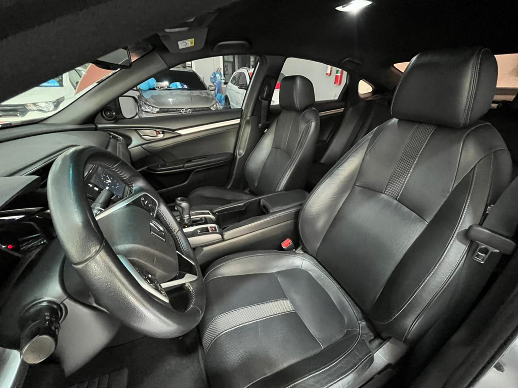 Honda Civic Prata