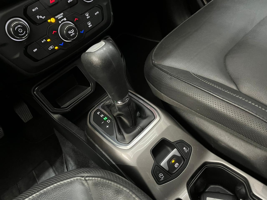 Jeep Renegade Preto