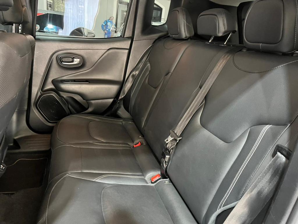 Jeep Renegade Preto