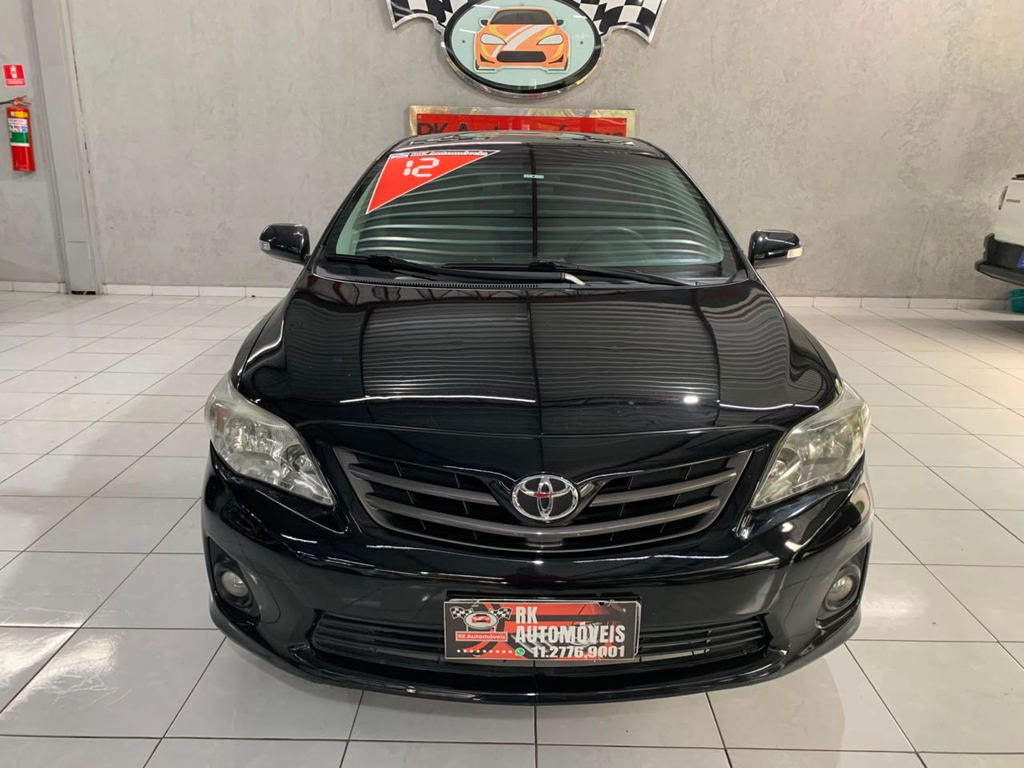 Toyota Corolla Preto