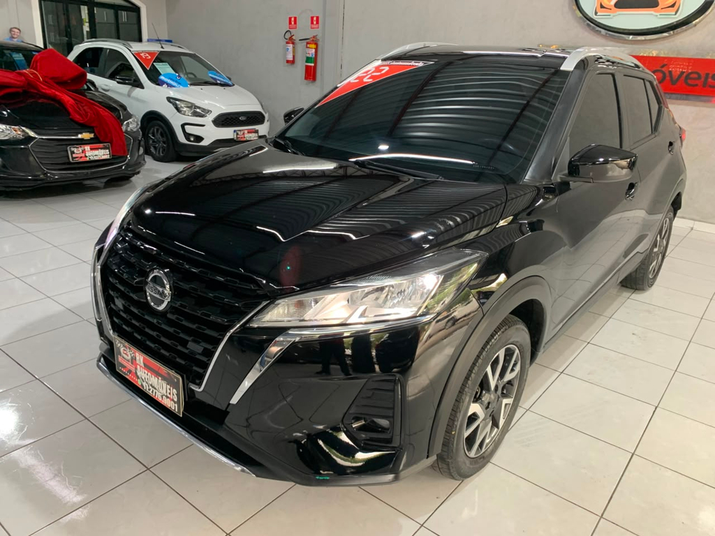 Nissan Kicks Preto