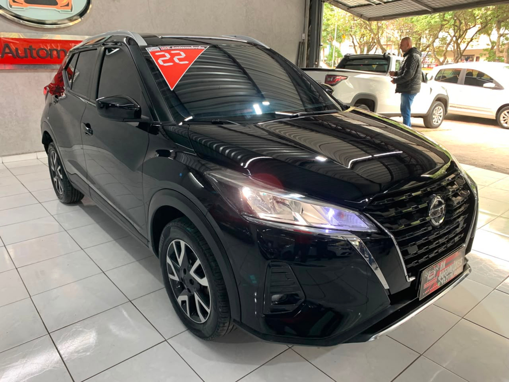 Nissan Kicks Preto