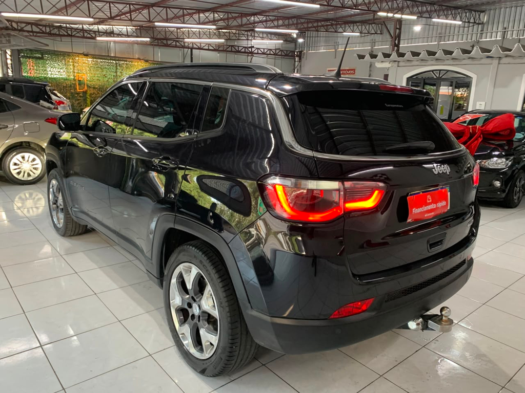 Jeep Compass Preto