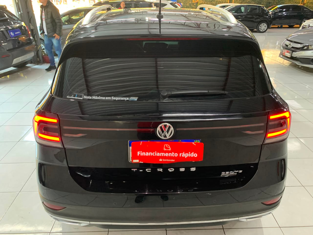 Volkswagen T-Cross Preto