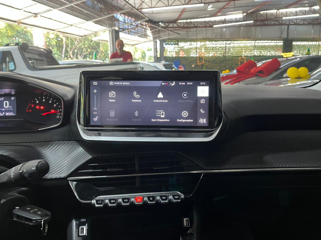 Peugeot 208 Branco