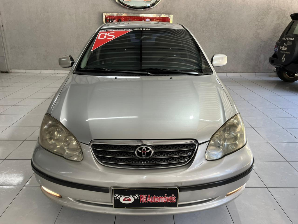 Toyota Corolla Prata