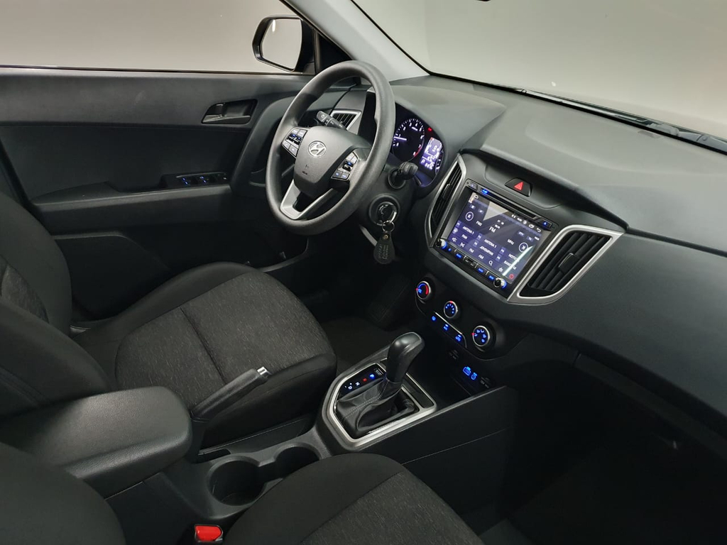 Hyundai Creta Preto
