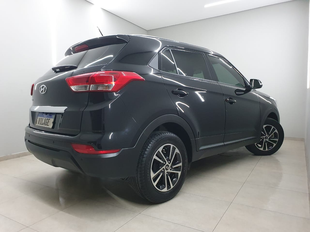 Hyundai Creta Preto