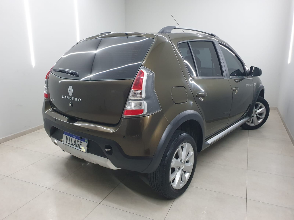 Renault Sandero Stepway Verde