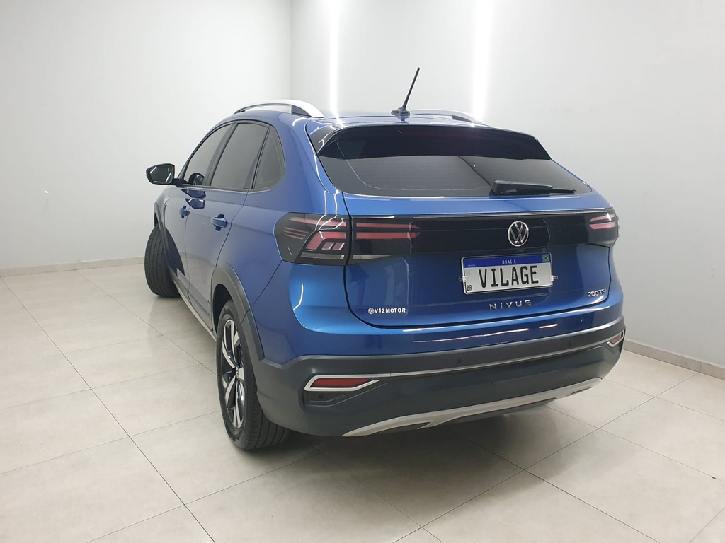 Volkswagen Nivus Azul