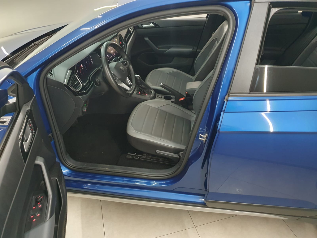 Volkswagen Nivus Azul
