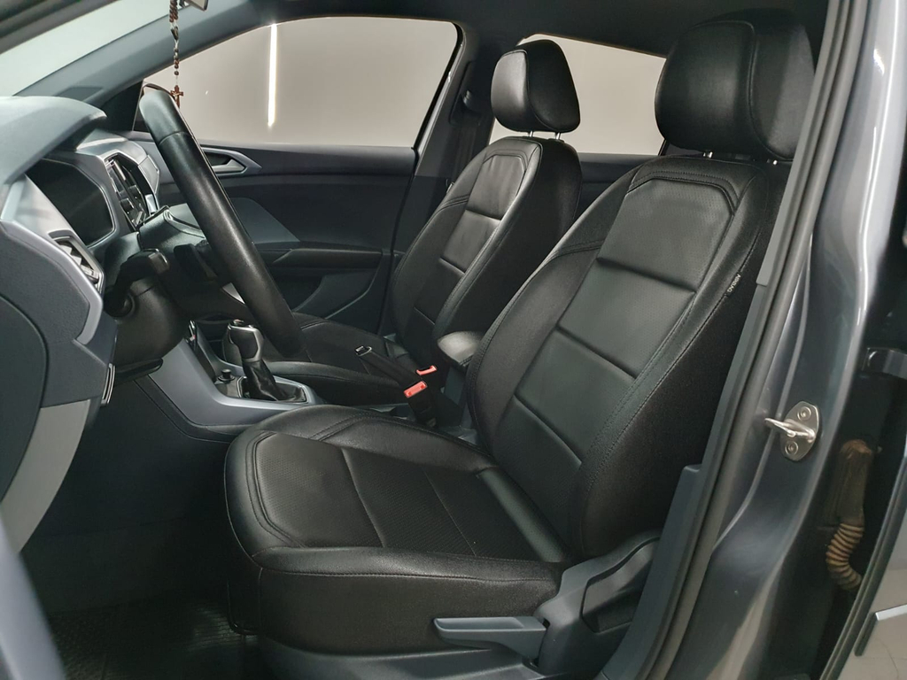 Volkswagen T-Cross Cinza