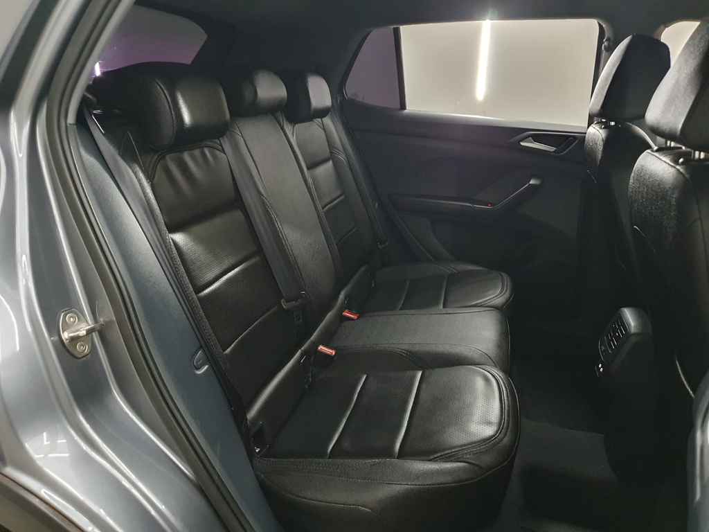 Volkswagen T-Cross Cinza