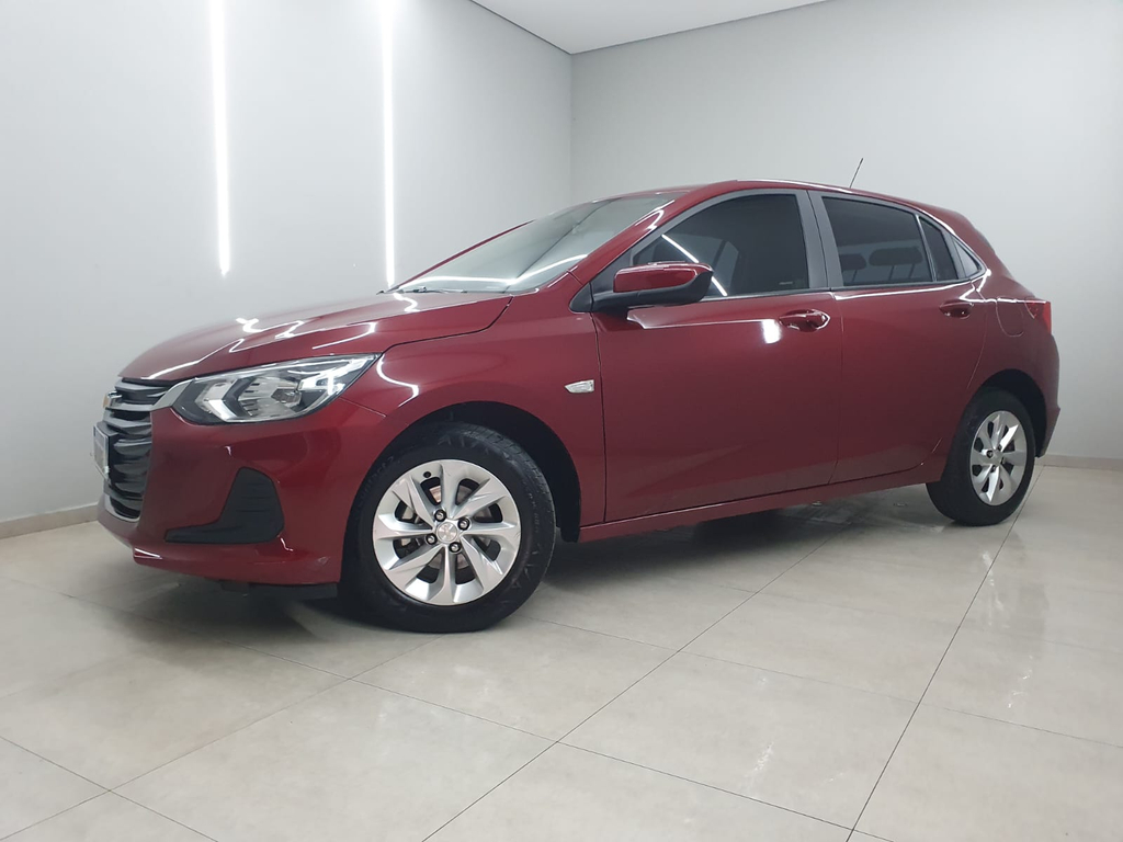 Chevrolet Onix Vermelho