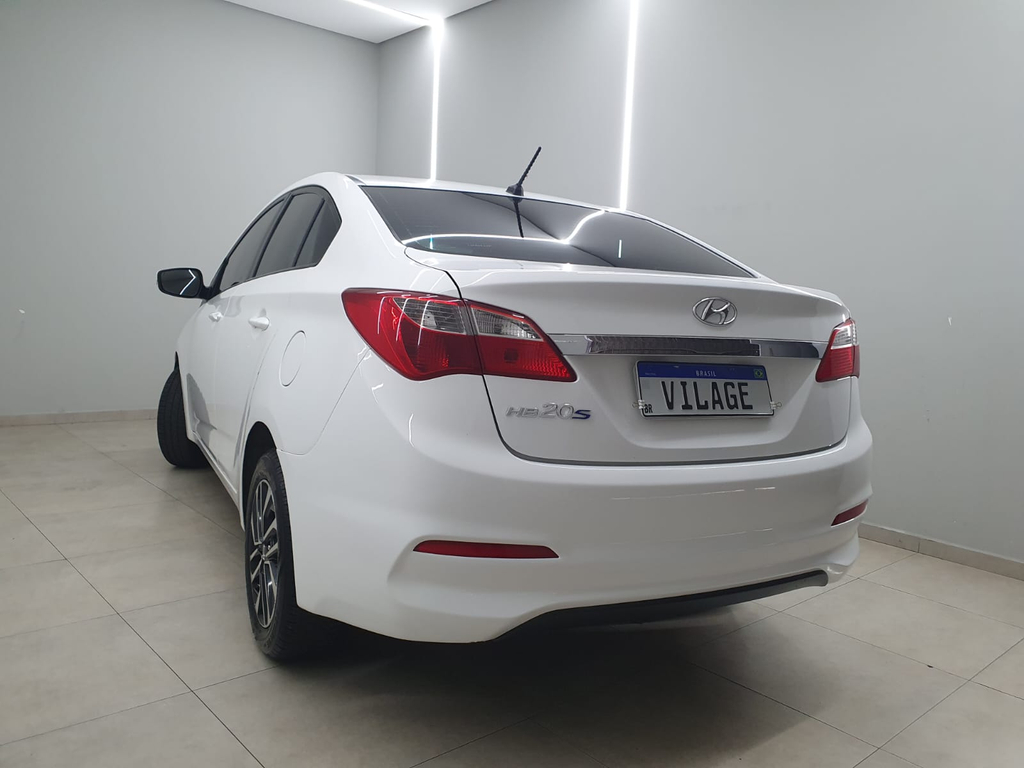 Hyundai HB20S Branco