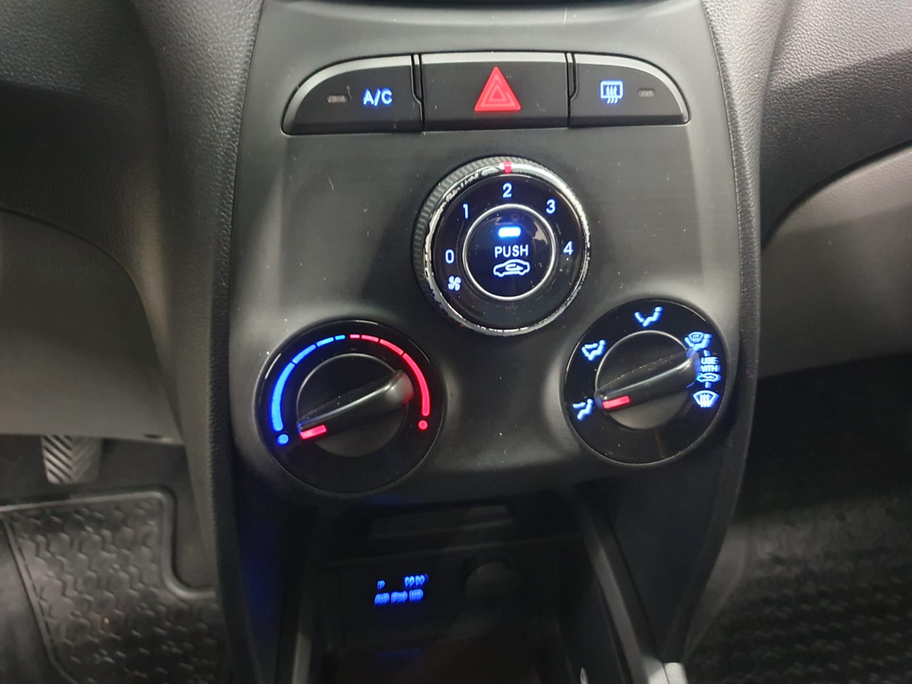 Hyundai HB20S Branco