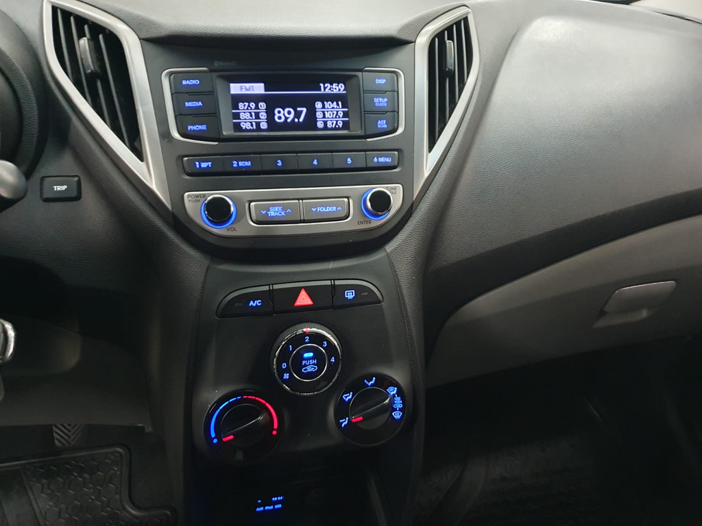 Hyundai HB20S Branco