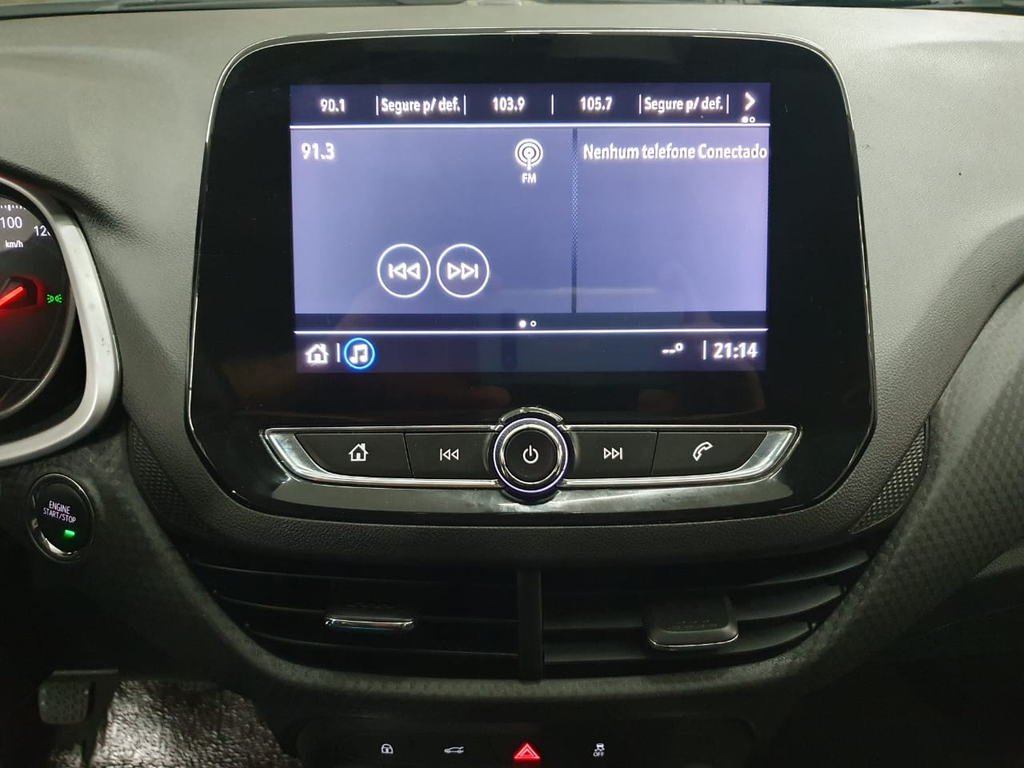 Chevrolet Onix Prata