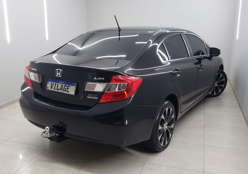 Honda Civic Preto