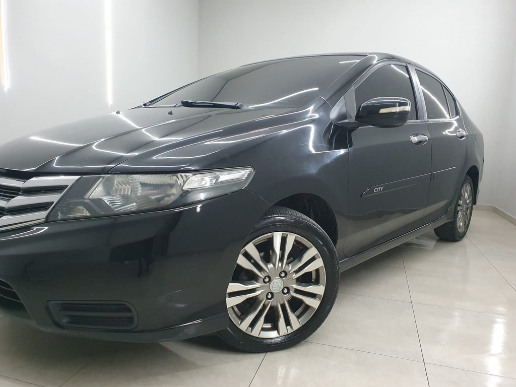 Honda City Preto