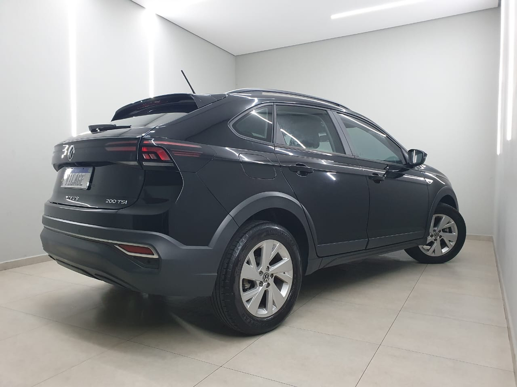 Volkswagen Nivus Preto