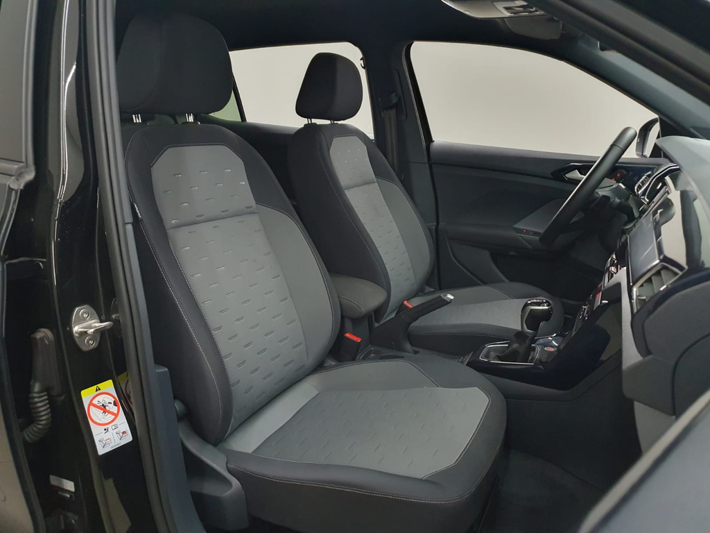 Volkswagen T-Cross Preto
