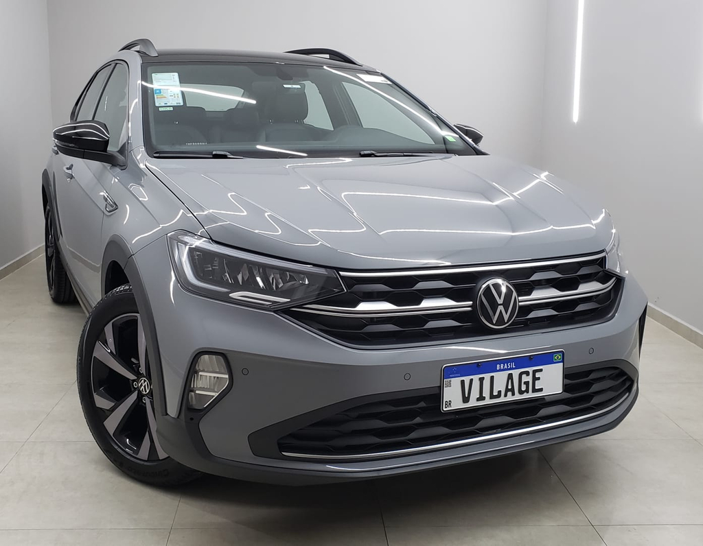 Volkswagen Nivus Cinza