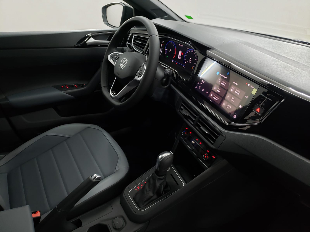 Volkswagen Nivus Cinza