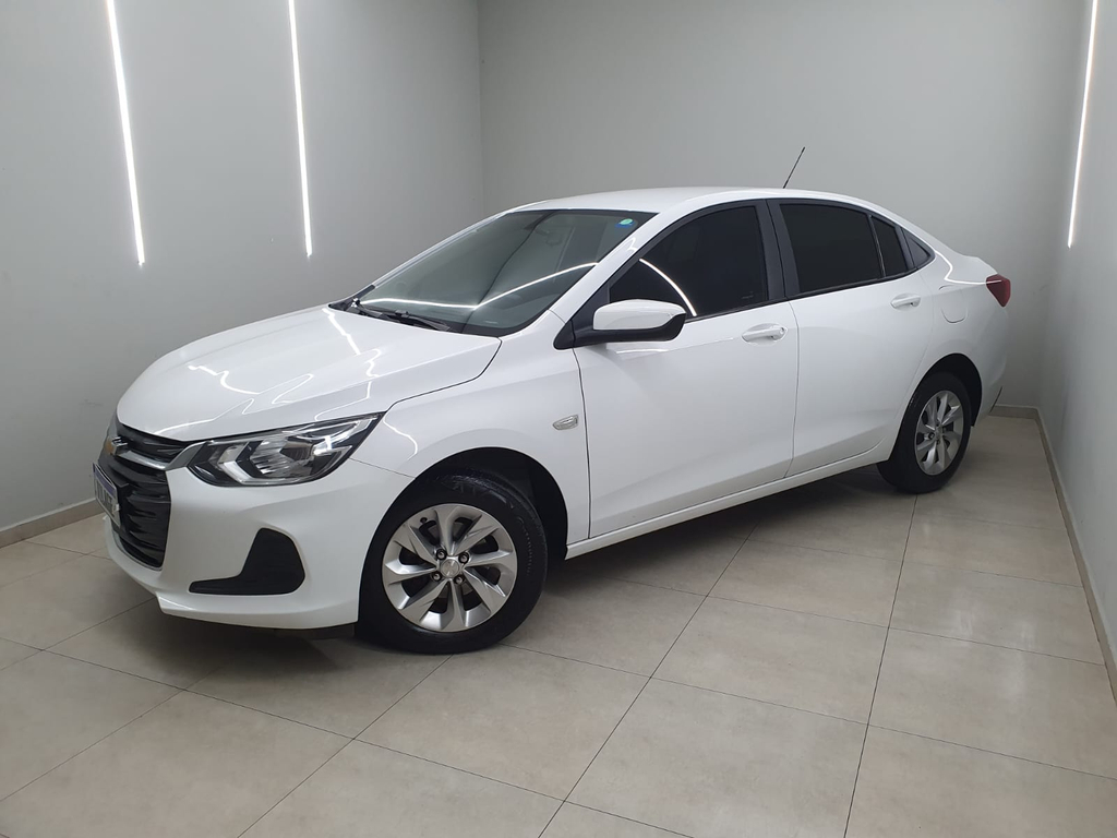 Chevrolet Onix Sedan Branco