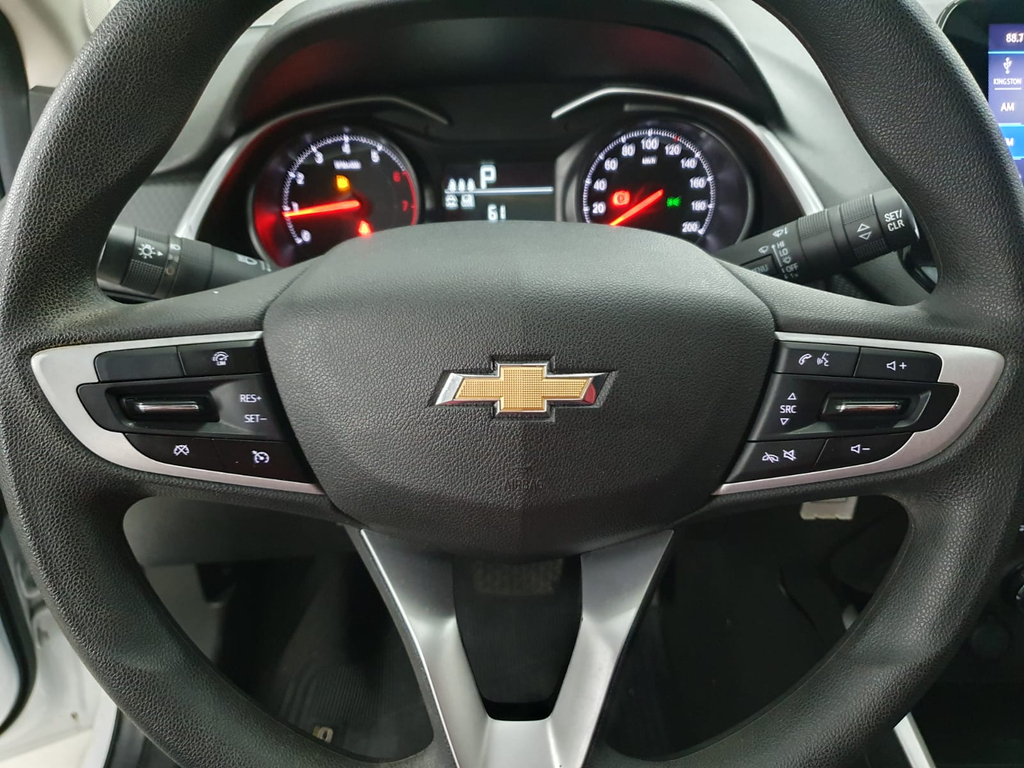 Chevrolet Onix Sedan Branco