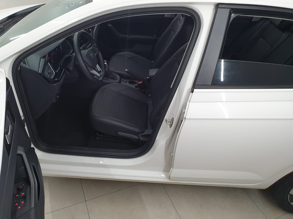 Volkswagen Polo Branco
