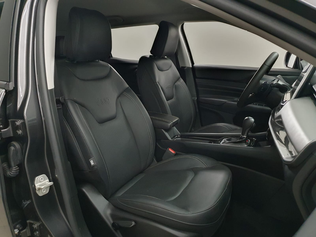 Jeep Compass Cinza