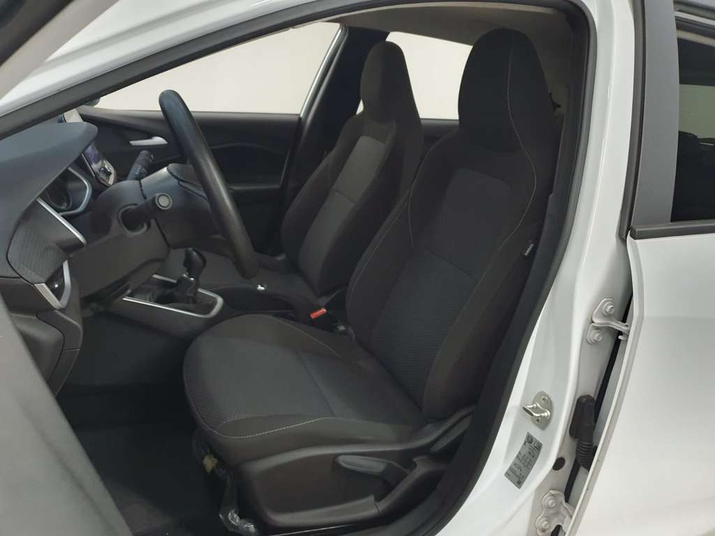 Chevrolet Onix Branco