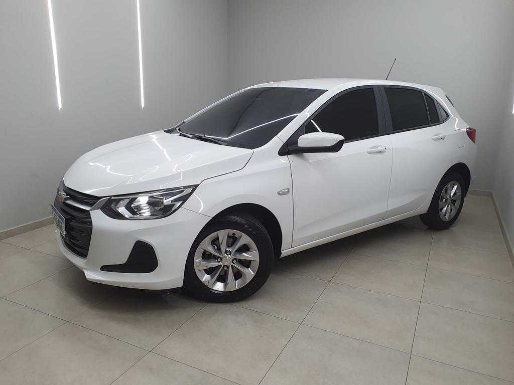 Chevrolet Onix Branco