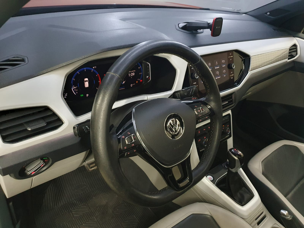 Volkswagen T-Cross Laranja