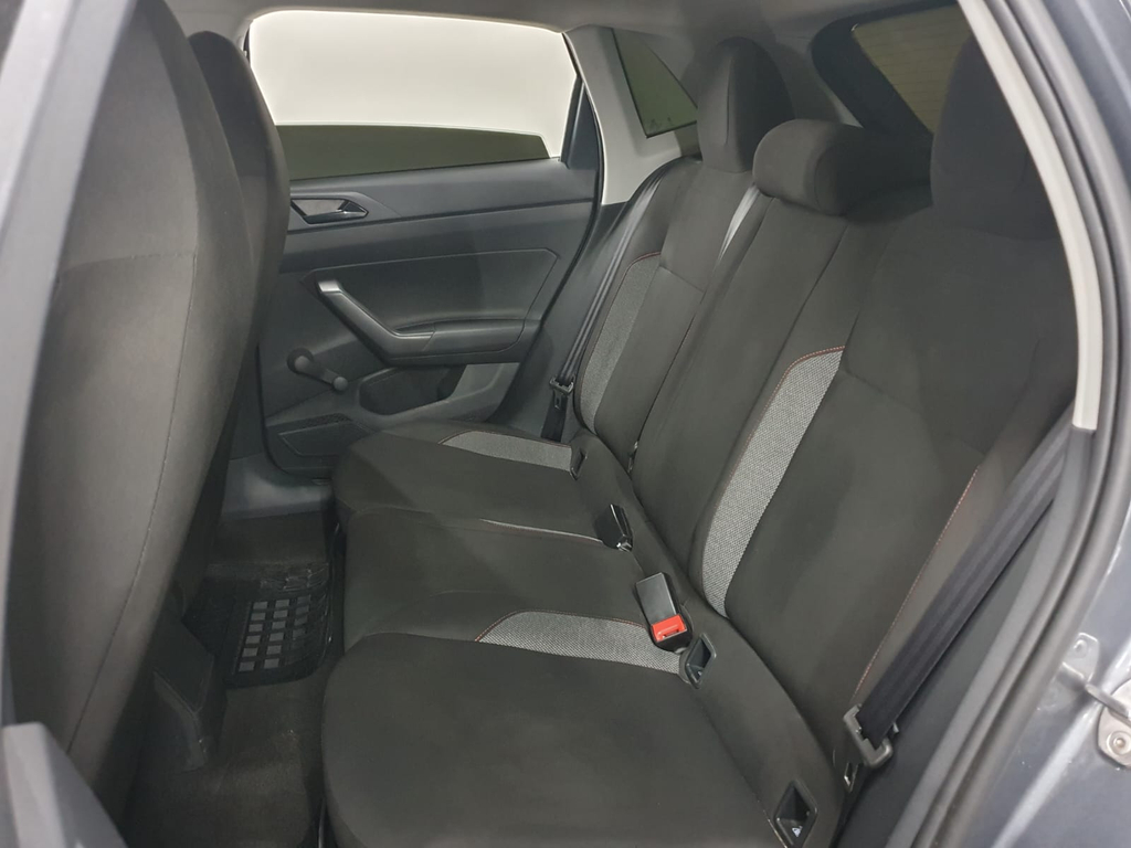 Volkswagen Polo Cinza