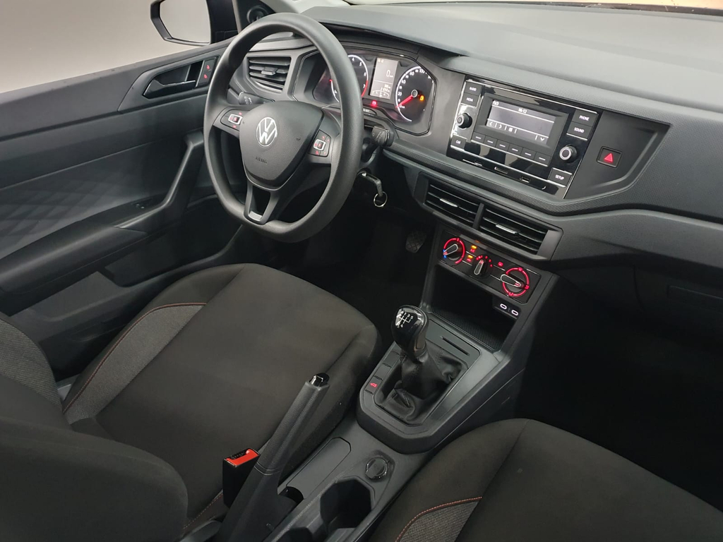 Volkswagen Polo Preto