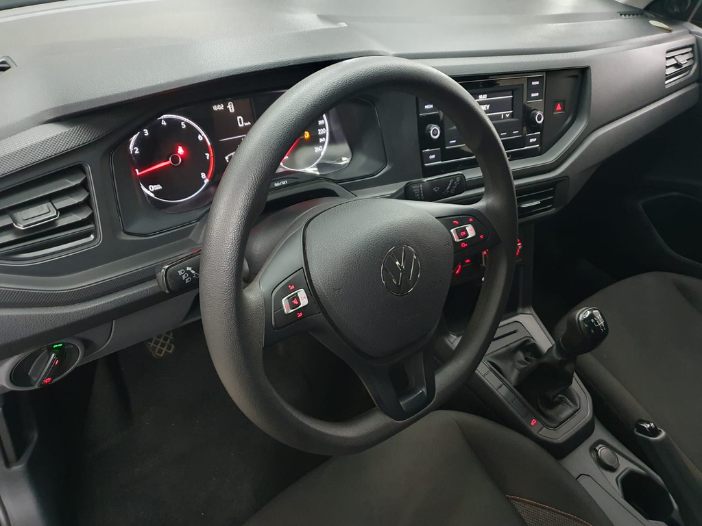 Volkswagen Polo Preto