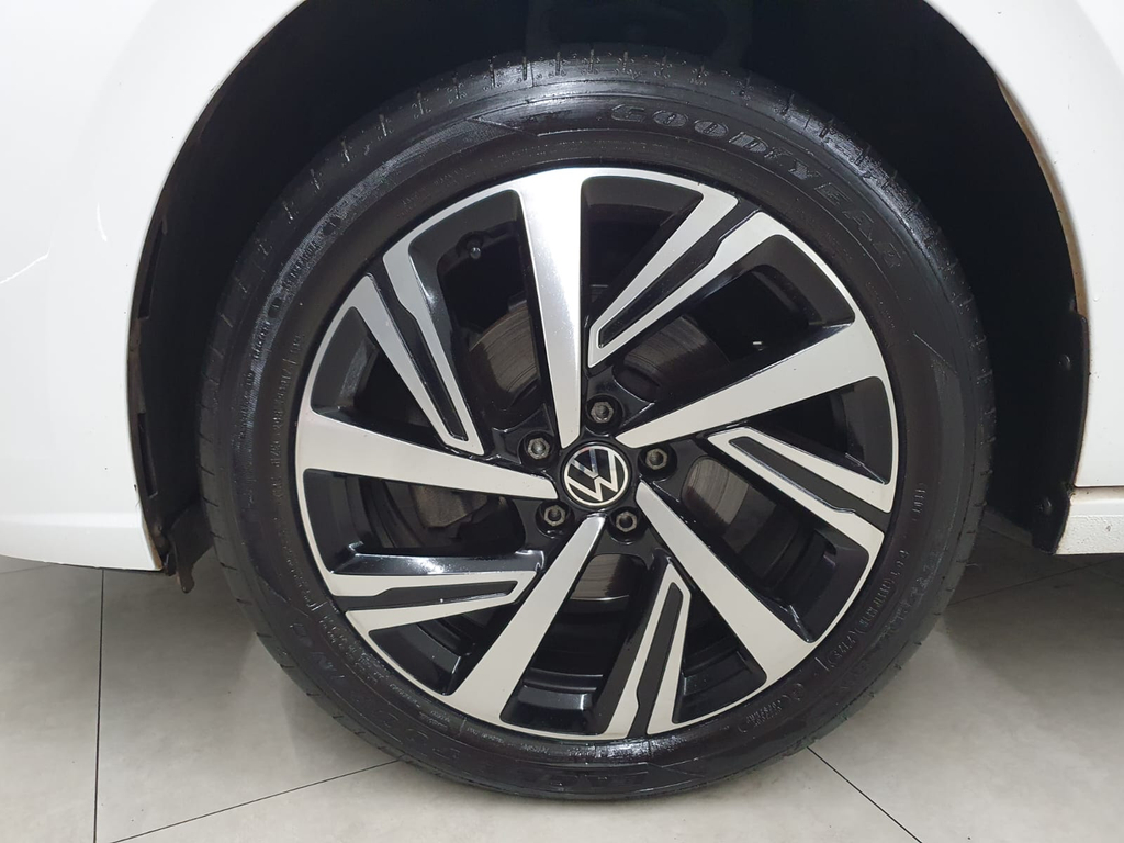 Volkswagen Virtus Branco