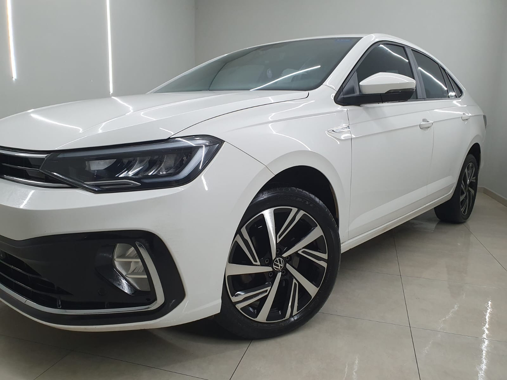 Volkswagen Virtus Branco