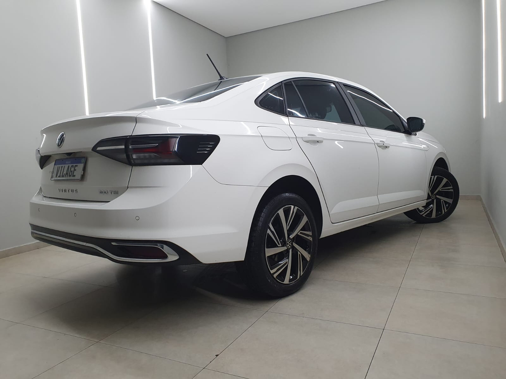 Volkswagen Virtus Branco