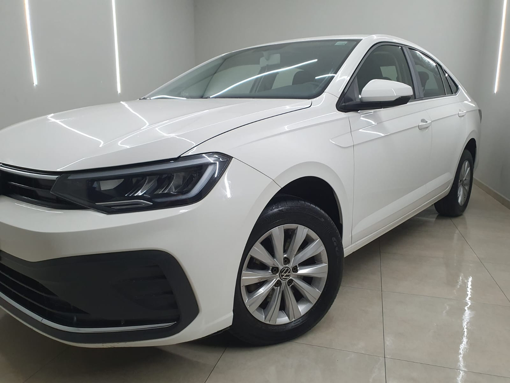 Volkswagen Virtus Branco