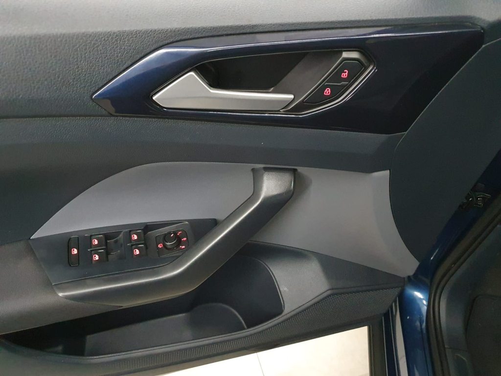 Volkswagen T-Cross Azul