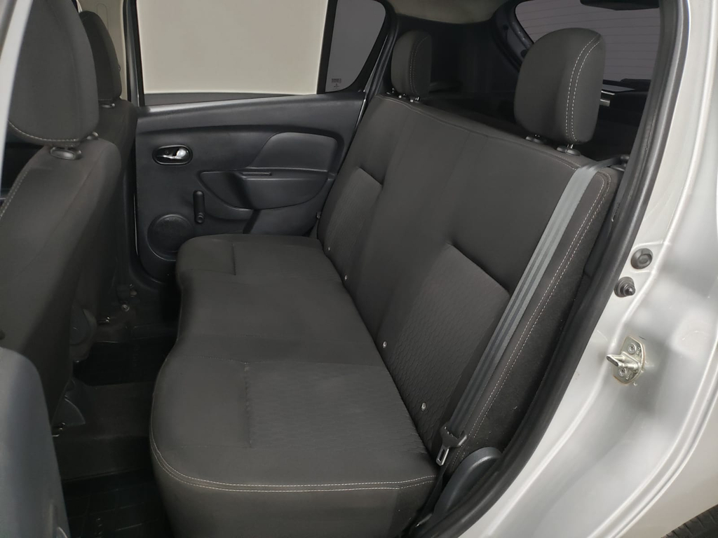 Renault Sandero Prata