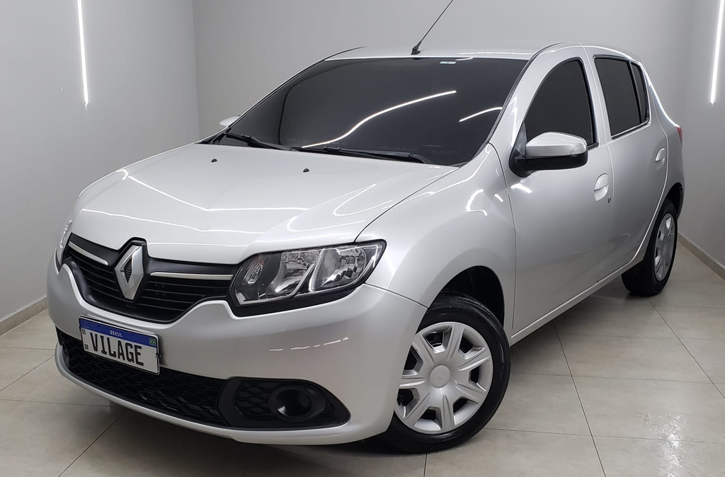 Renault Sandero Prata