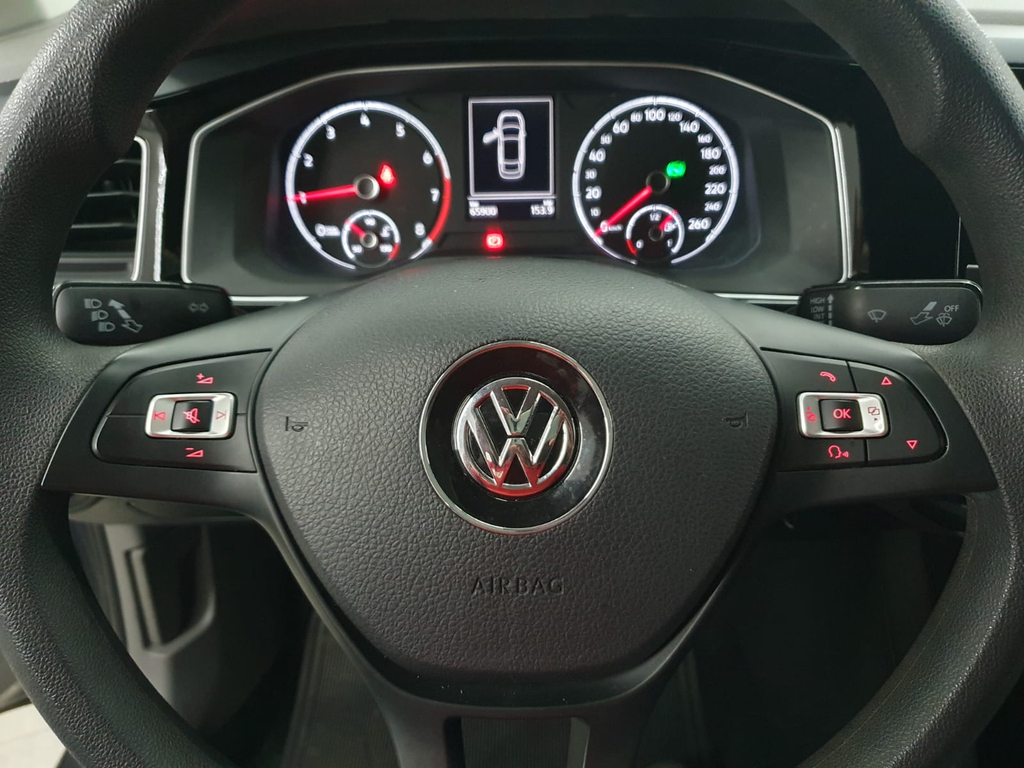 Volkswagen Virtus Cinza