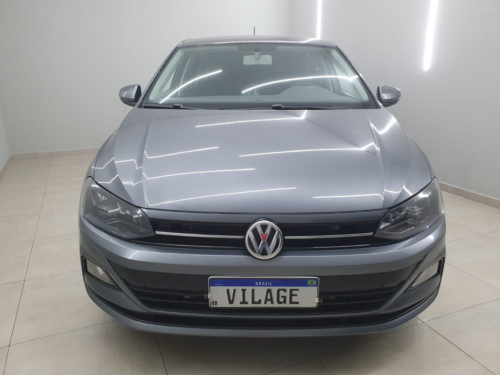 Volkswagen Virtus Cinza