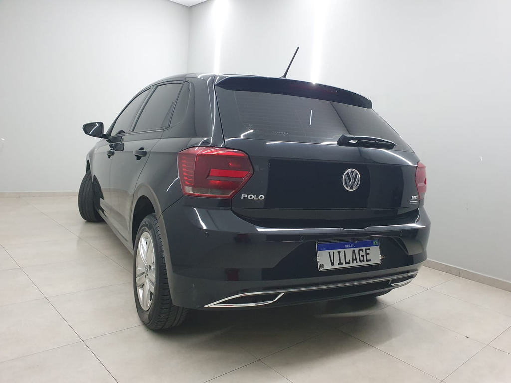 Volkswagen Polo Preto