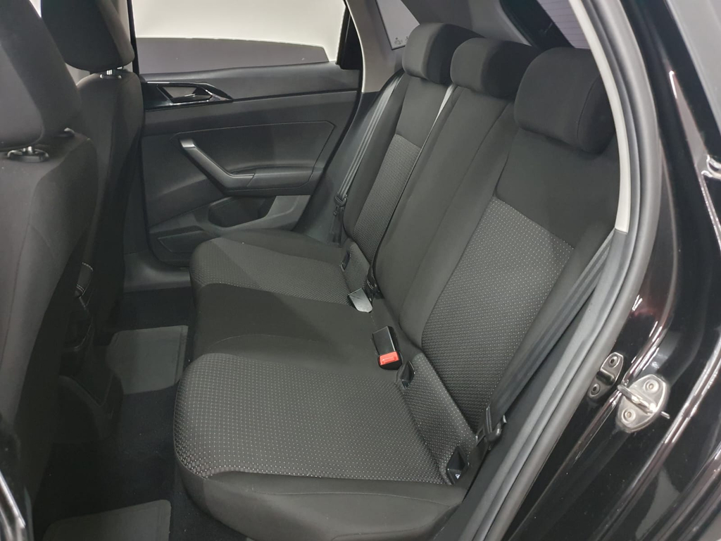Volkswagen Polo Preto
